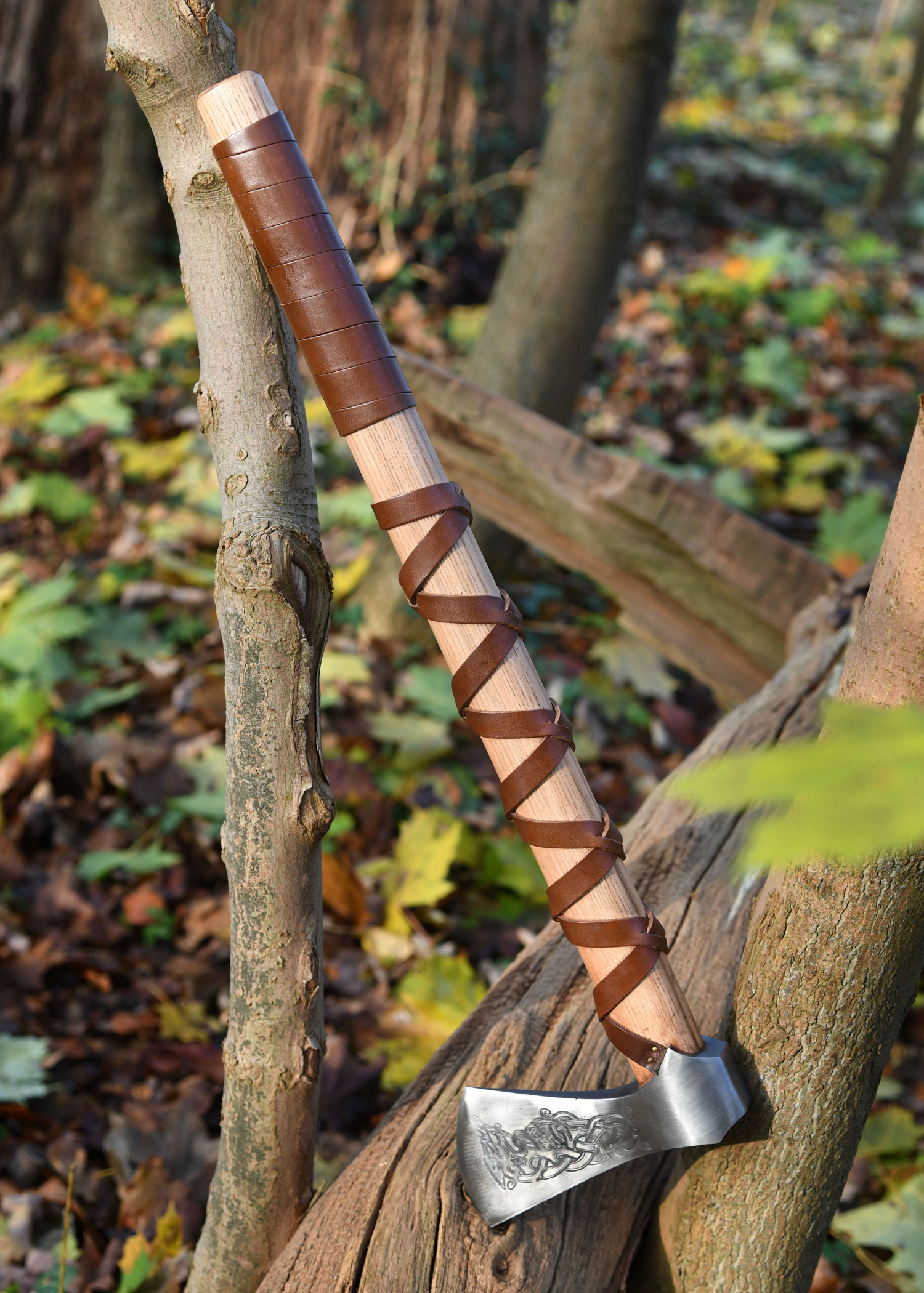 Viking Axe, Cast Steel, Type L, with Engraving and Leather Wrap