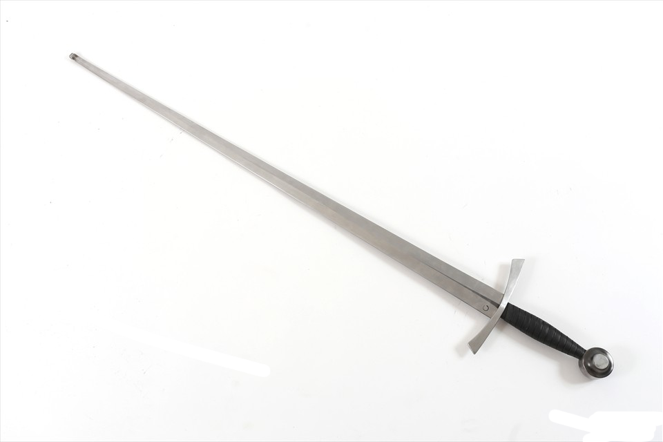 Einhandschwert I11  by Regenyei