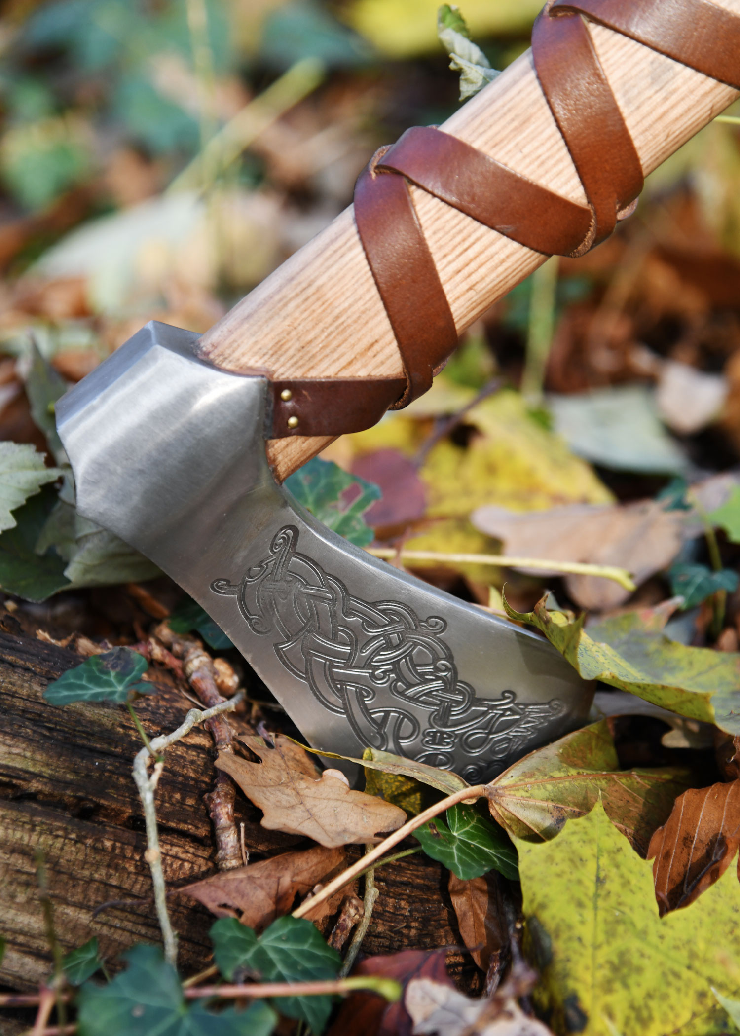 Viking Axe, Cast Steel, Type L, with Engraving and Leather Wrap