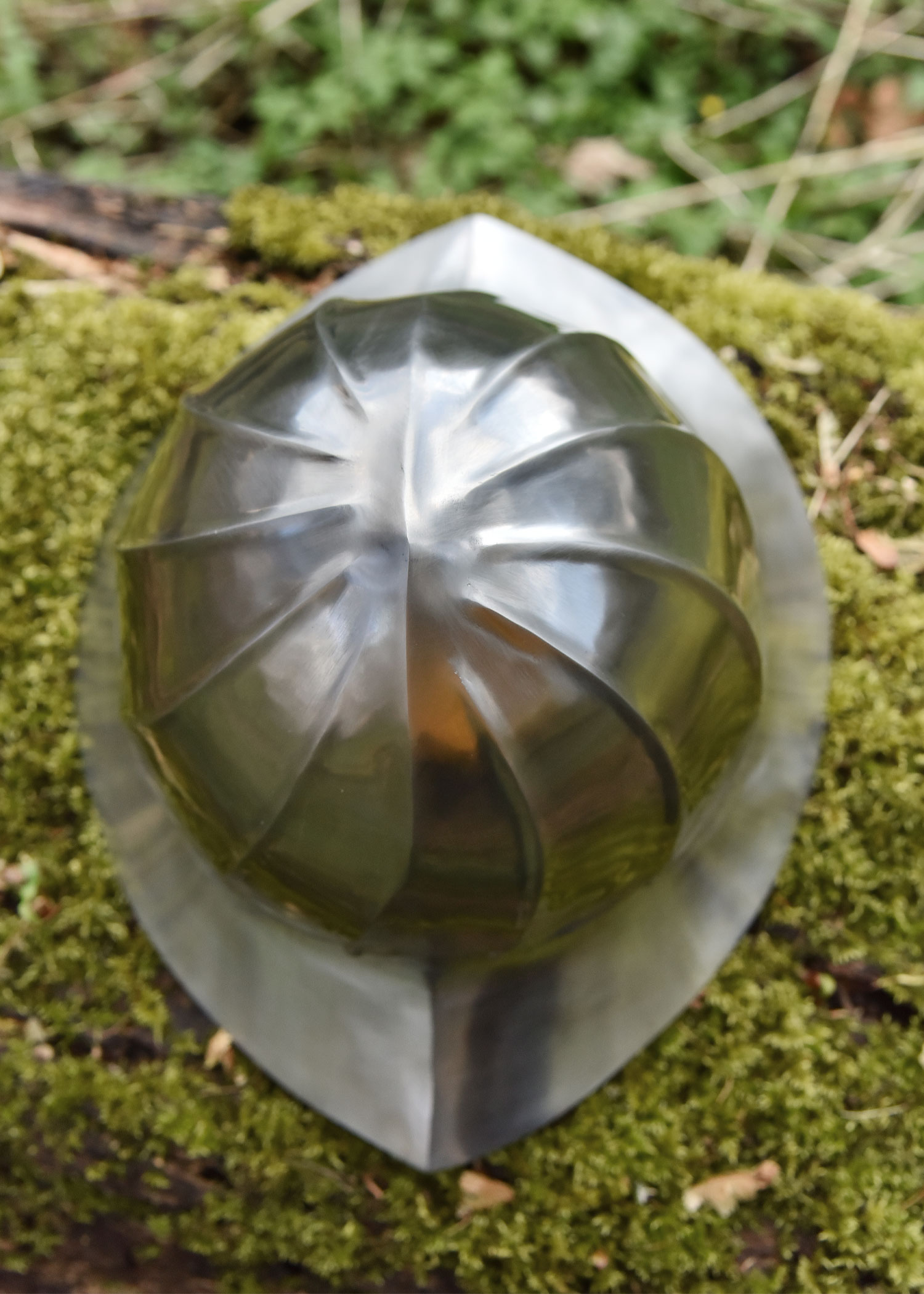 Burgunder-Eisenhut, 15. Jh., 1,6 mm Stahl