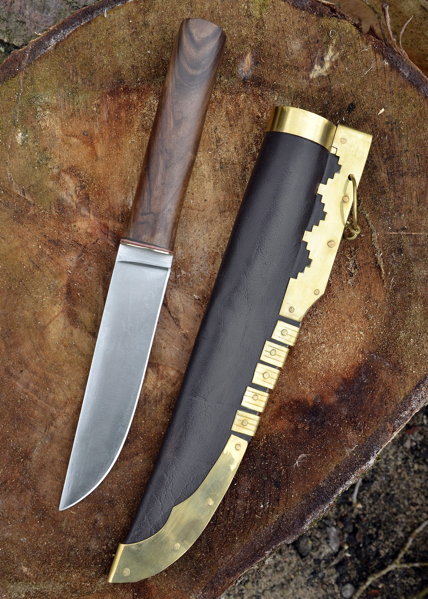 Viking Seax Type 1, walnut hilt, leather scabbard, approx. 28 cm