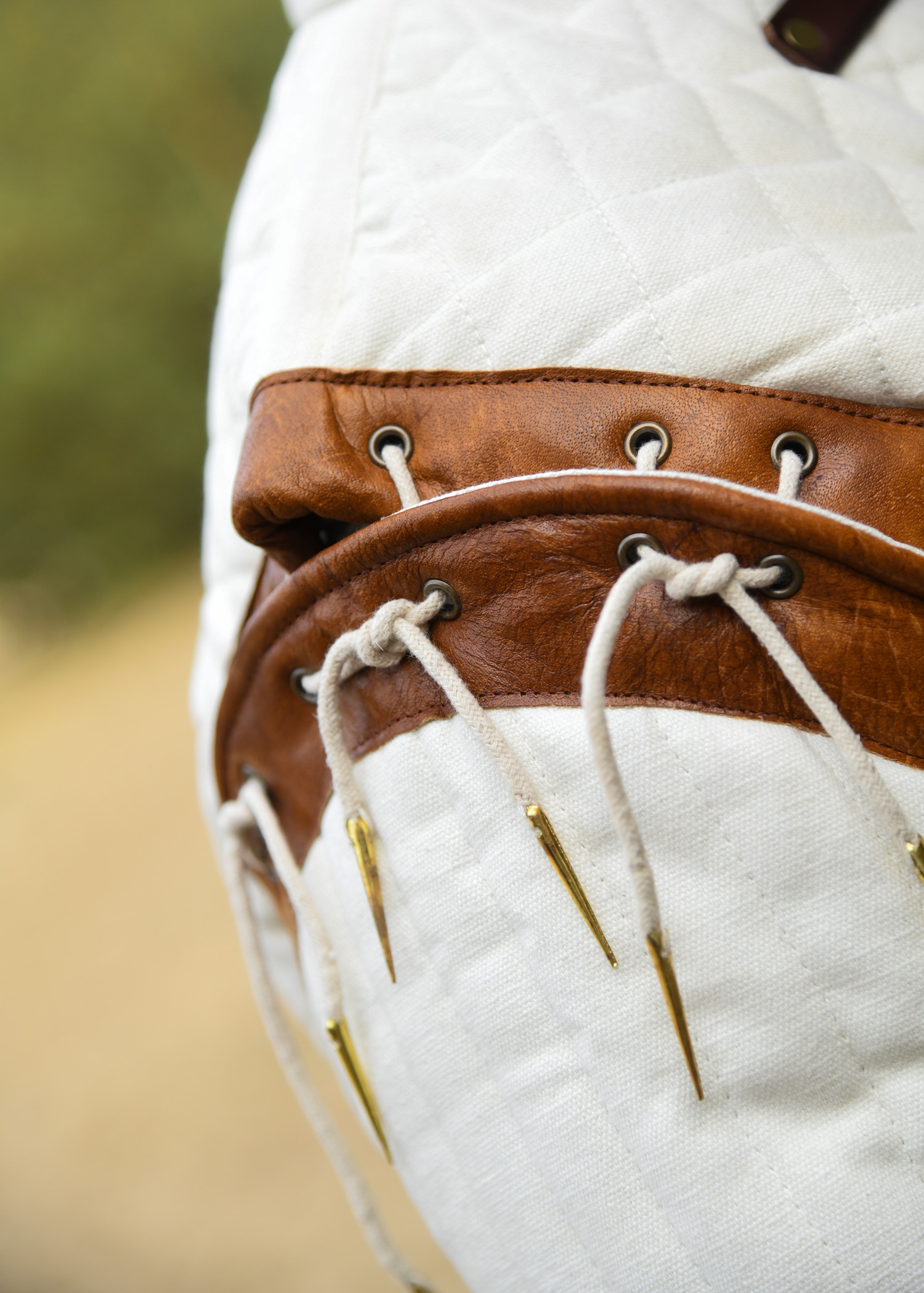 Long Gambeson with Detachable Sleeves and Leather, natural-brown