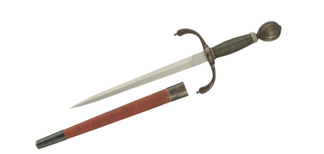 sh2424_1-1 Gustav Main Gauche antiqued