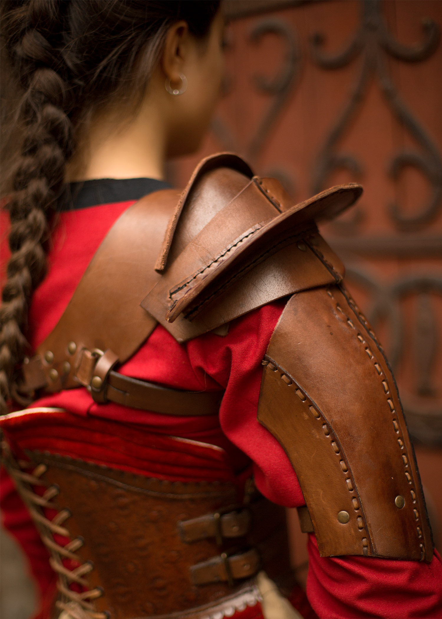 Shoulder Armour, Brown, Leather Shoulder
