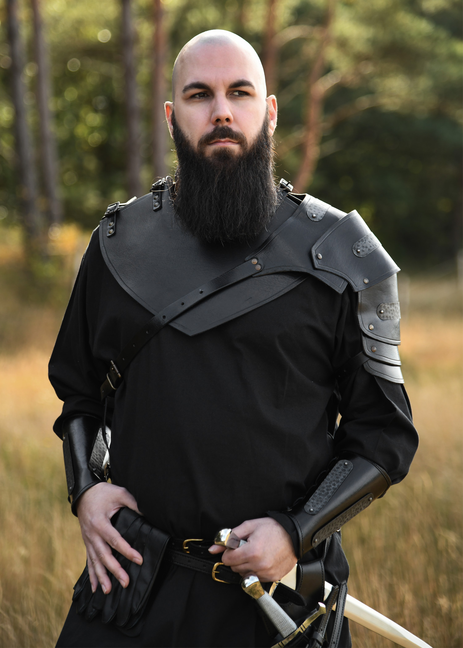 Leather Shoulder Armour Balor with Metal Details, black